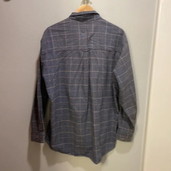 Bill Blass Mens button down stripped shirt - Picture 12 of 12